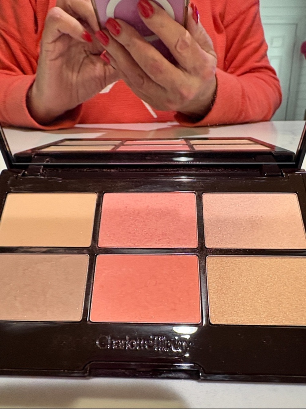 Charlotte Tilbury Dark Brown Eyeshadow Palette with Gold Detailing - Picture 5 of 8